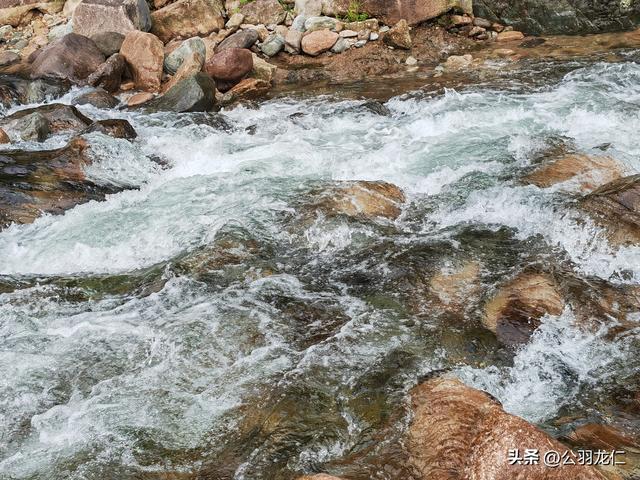行吟2025：在山水与历史的褶皱里，拾捡时光的诗行