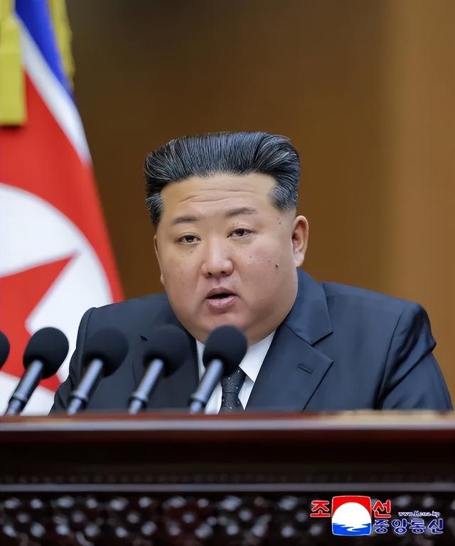 金正恩李在明同日就朝核问题表态