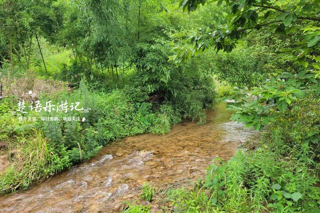 浙江宁与绍兴交界处的乡村，名气不大但藏着绝美风光，溯溪很惬意