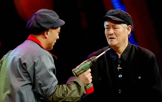 身价上亿有什么用？68岁赵本山如今家庭情况，给中老年人提了个醒