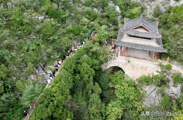 山西襄汾：游玩龙澍峪 赏苗侗风情