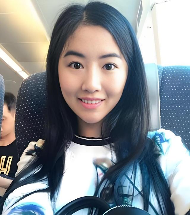 “捞女”翟欣欣被判12年！她心如蛇蝎逼死前夫，父母一点不知情吗