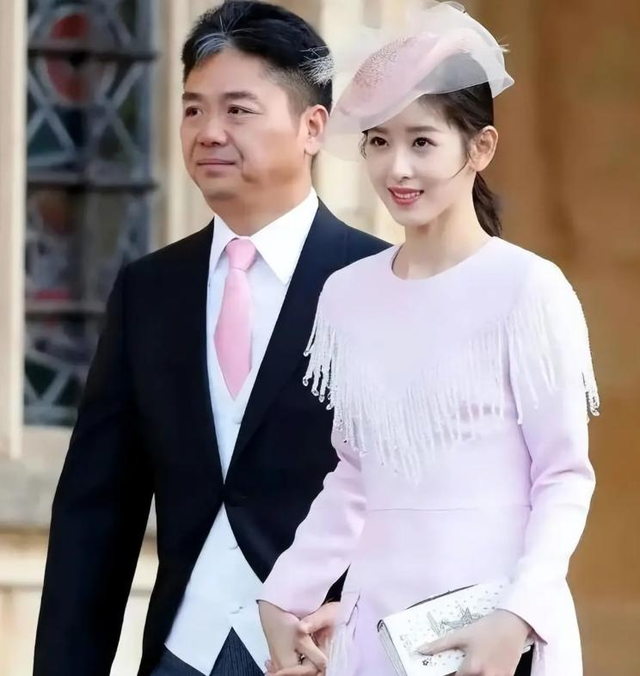 婚变风波48小时后，刘强东不再沉默，坦言“在老婆面前没了自信”