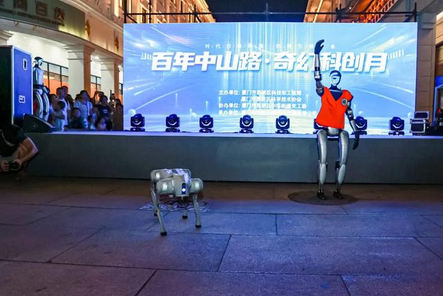 厦门上榜“中国游”十大目的地城市！央媒持续聚焦、外国友人点赞……