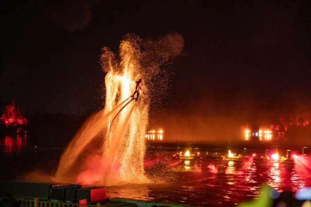 元旦兴汉胜境全攻略：昼赏汉风，夜赴火舞，两天一夜梦回大汉~