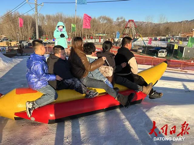 8万多平方米！去灵丘冰雪大世界撒个欢儿