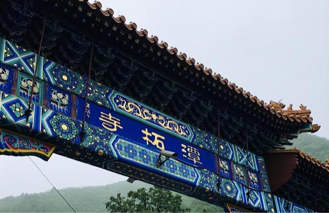 中国有一座小小古庙，武警却全日驻守其中，背后隐藏怎样玄机？