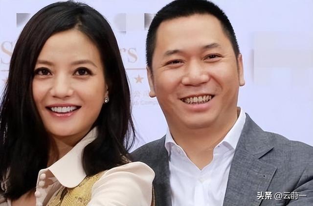 黄有龙做梦也没想到，自己花重金培养大的女儿，竟给赵薇做了嫁衣