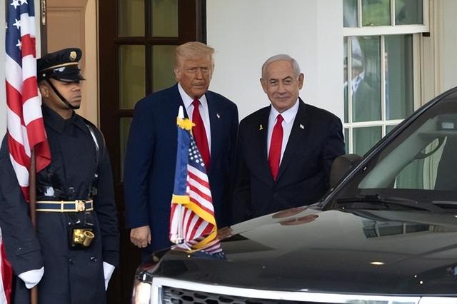 3000枚导弹是谎言？以色列总理对美炒伊朗威胁，实则为政权续命？