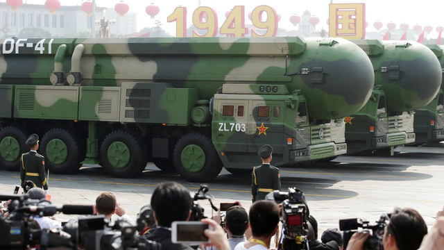 高铁拉着东风-41全国跑？外媒：中国正试图将东风-41导弹搬上列车