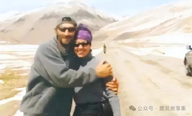 一对夫妻攀登珠峰，妻子被遗弃山顶，1年后竟在山顶发现丈夫遗体