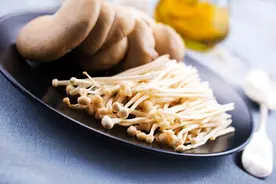 人体必需元素硒，能杀死癌细胞？适当吃6种食物，不怕身体少了它图片