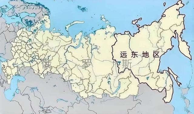 普京专机离开北京后，刚飞出中俄国境线，马上降落在了海参崴