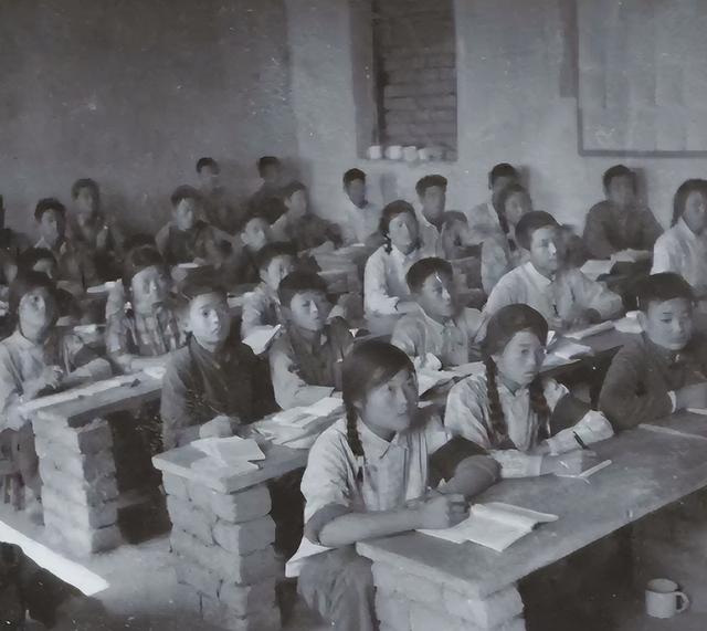 七旬记者邓维：我为啥绝不跟“四面溜光水滑”的人做朋友？