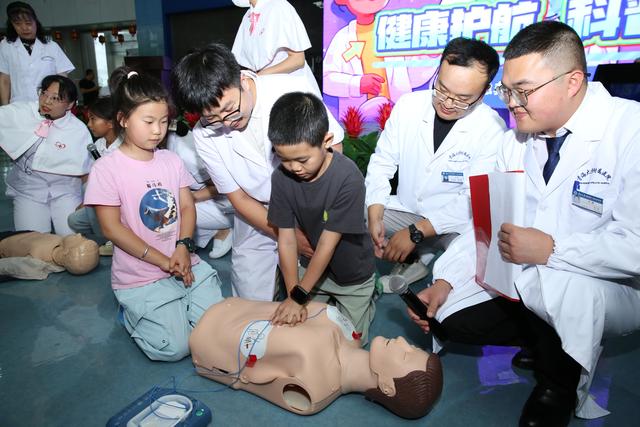 “健康护航 科普同行”首场活动圆满结束——馆院携手共筑科普新桥梁
