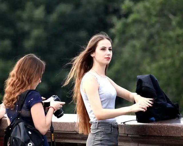 中国唯一的白种人民族：不与外族人通婚，热爱祖国自愿守卫边疆