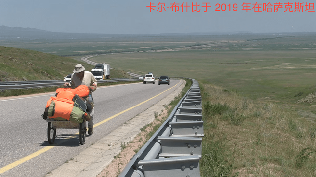 从29岁到56岁，他用27年徒步回英国，一个关于回家的疯狂赌注