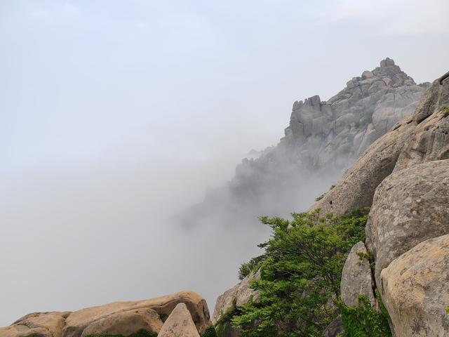 去爬崂山（仰口与太清两座山）