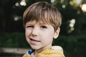 什么是抽动症？图片