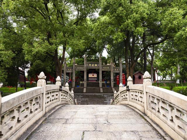 吞长江的胃，装天下的楼，这就是湖南GDP第二把交椅