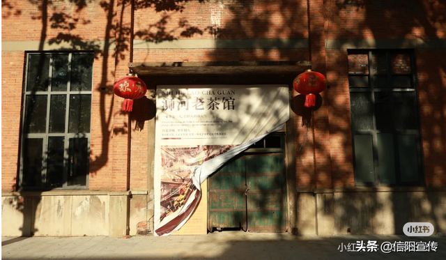 辞家千里，最念是信阳