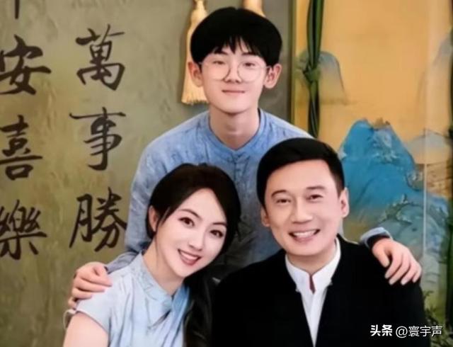 15年低调相守	，万万没想到，他俩“戏里”是父女，“戏外	”是夫妻