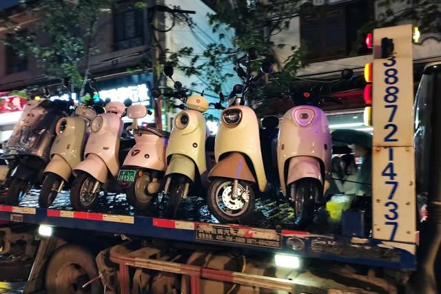 整治后的大理古城博爱路，清爽！