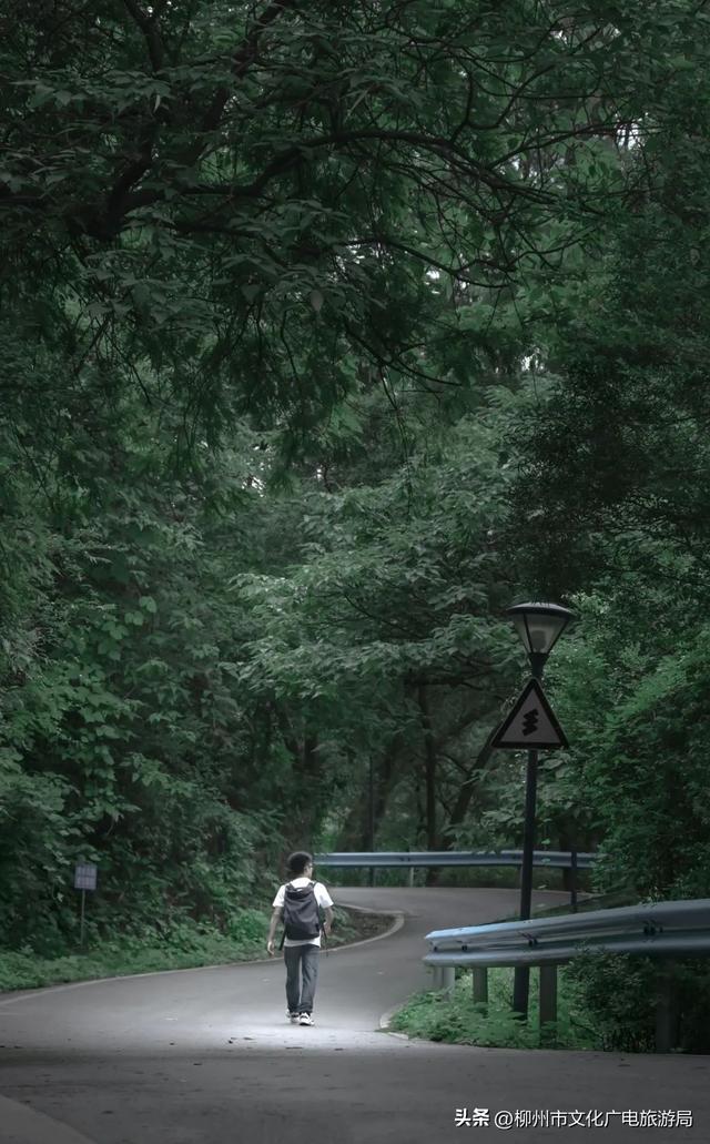 宜找个地方见一面，做什么都很甜~