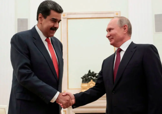 马杜罗事件后，特朗普突然点名普京	，四字评价，释放三大危险信号