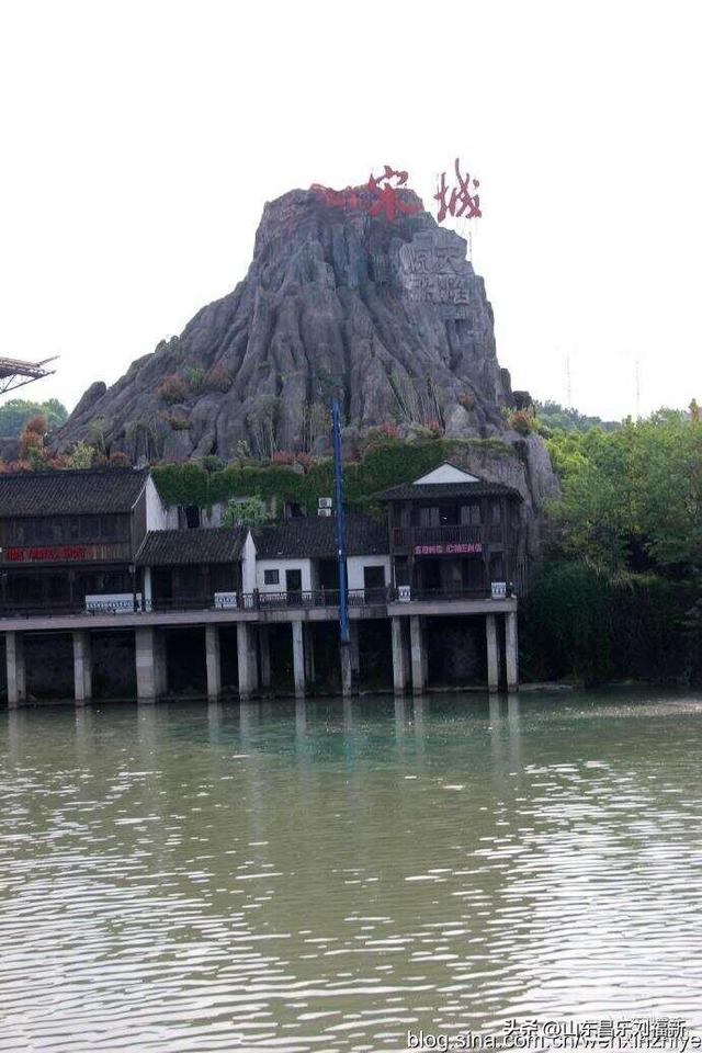 杭州324路公交车沿途风光（皖浙沪旅游122）