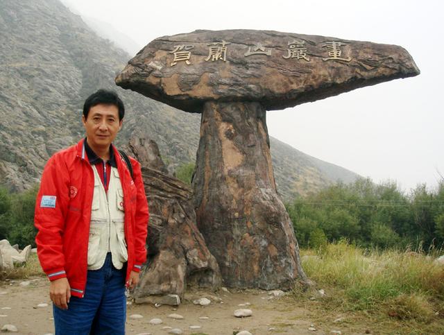 宁夏旅游：从沙漠绿洲到贺兰山岩画揽胜（图）