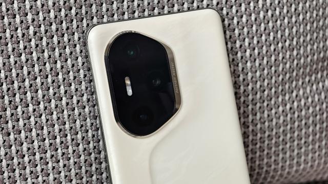 毕业季手机推荐： 荣耀300 Pro，全能旗舰，真香之选
