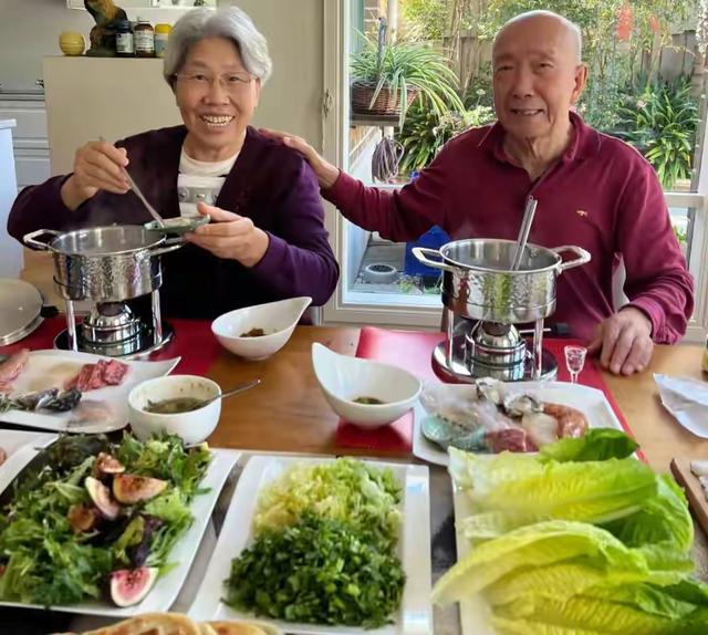 晚年两性关系真相！80岁奶奶直言：男人过70，只剩这两个靠谱用处