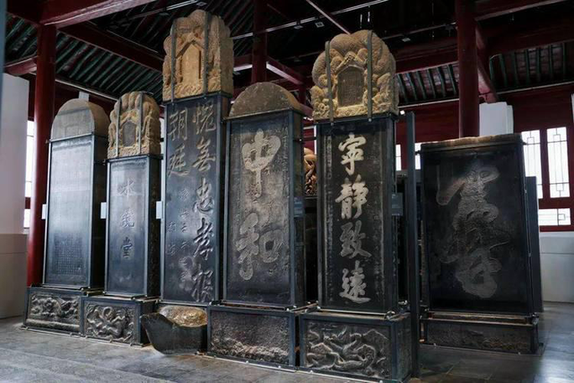 踏迹寻旅：收藏我国古代碑石时间最早、数量最多的西安碑林