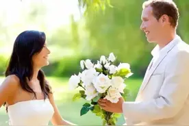 一夫一妻制或将走向衰落，未来三种婚姻模式可能会取而代之。图片