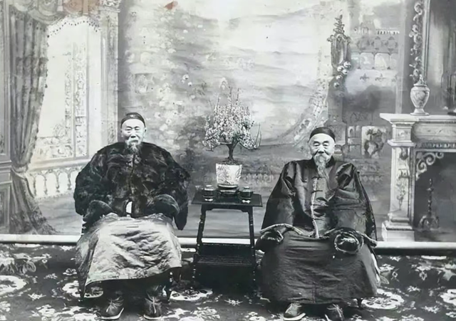 妹妹太丑，哥哥太穷，两人一凑合，却生下6个改写历史的杰出儿子