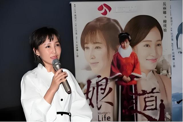 她19岁与导演私奔，在地下室裸婚连生3胎，今被丈夫用7部剧捧红