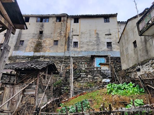 【行走徽州234】高演：村名也是皇帝名，还有“大夫山庄”的名字