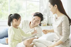 家庭立下这十条家规，子女必定有出息图片