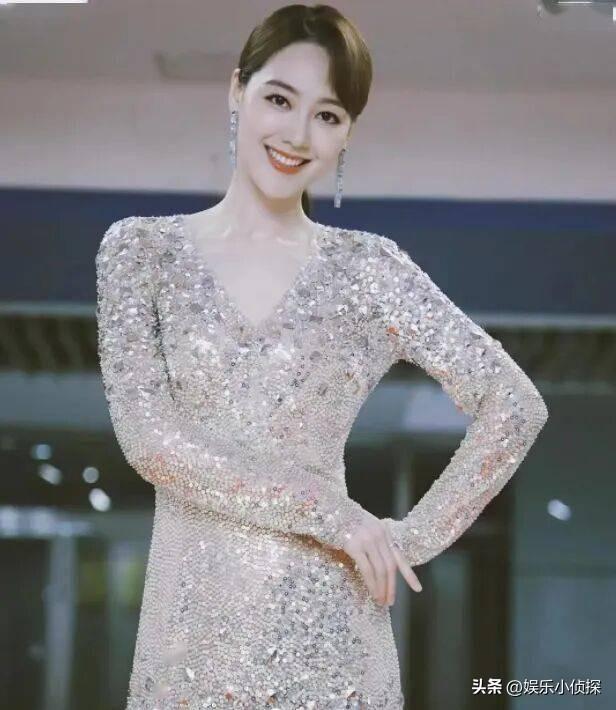 央视最美主持人：从被传陪睡上位到被央视开除的她，如今怎么样了