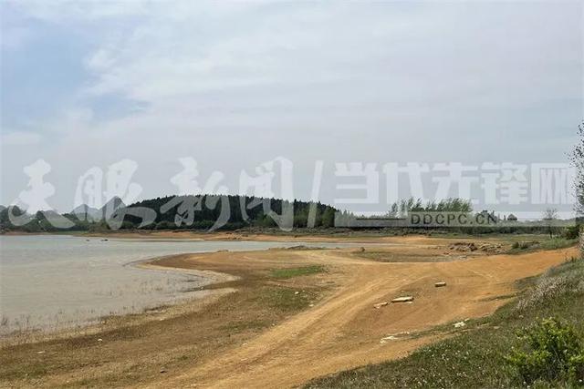 “贵阳版赛里木湖”火了，游玩点竟在饮用水源保护区内？