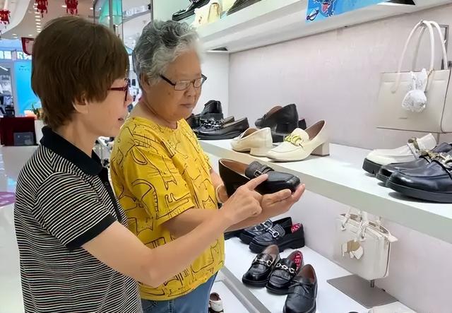 老年用户觉醒，消费不再变得好骗，数字化浪潮下营销也开始变革
