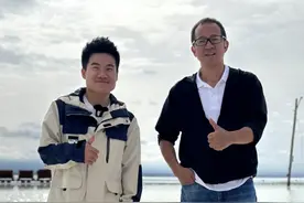 董宇辉被PUA，还是太年轻了！俞敏洪的手段，10个董宇辉都打不过图片