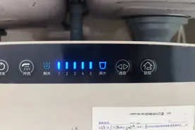 净水器滤芯多久换一次？很多人都被厂家骗了，这才是正确做法图片