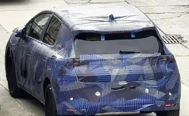 从飞度到海鸥，年轻人第一台车为何换了选择？