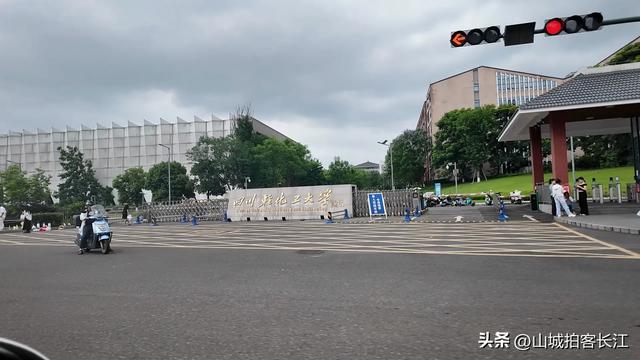 川南头号“黑马”城市，拥有多张响亮名片，实力直逼绵阳有何底气