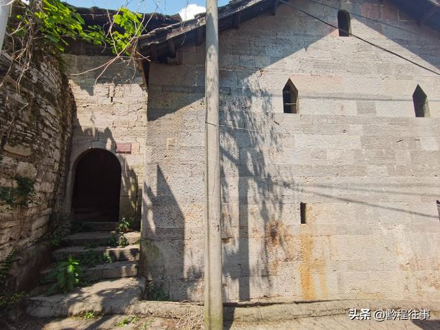 寻找一个空中阁楼躲匪洞堡，一栋150多年历史的深宅大院