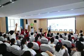 “算算我爸的个人所得税！”这堂课的灵魂发问太精彩→图片