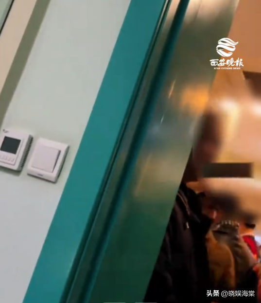 劝阻插队被老太打后续：女孩鼻梁受伤，警方介入后老人竟下跪卖惨