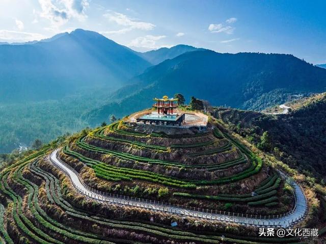 西藏下雪啦！是时候闯入扎墨公路的冬日仙境了！